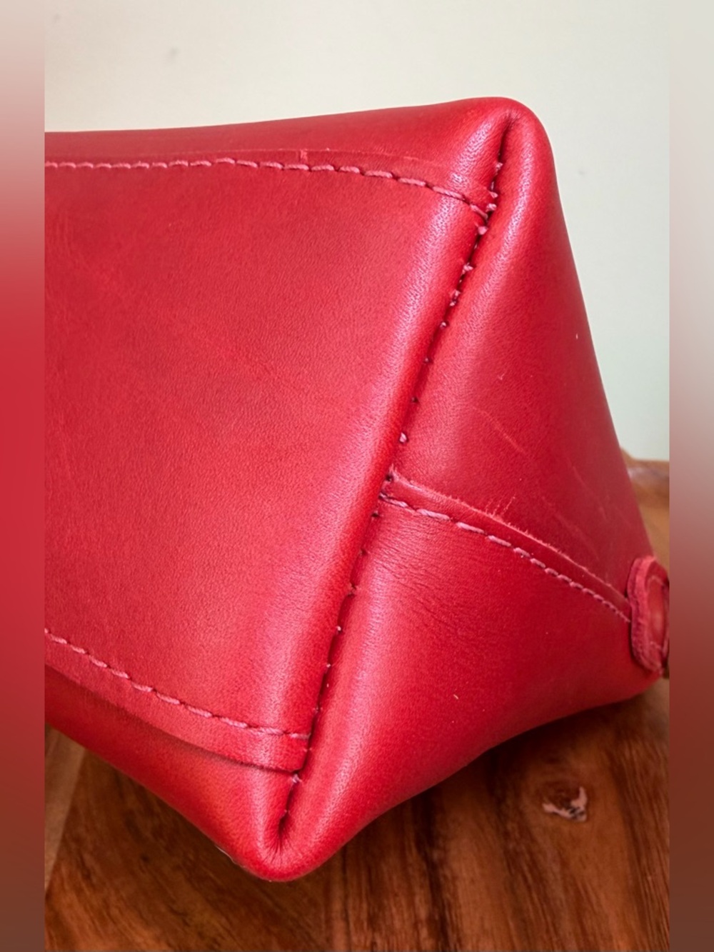 Portland Leather Eclipse Ruby Red Crossbody NWOT - image 11